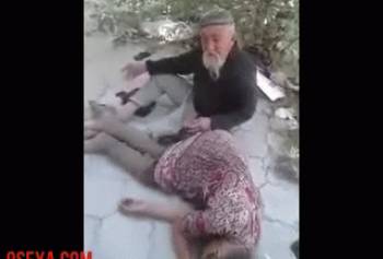 Узбек старик ебет бухую бабу на улице